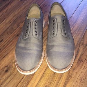 Gray men’s 9.5 loafers